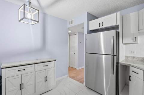 22 Via De Casas Sur #102, Boynton Beach FL - photo 11 of 44