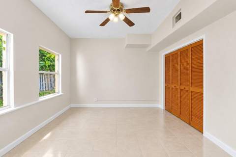 830 Valley Forge Road, West Palm Beach FL - photo 12 of 25