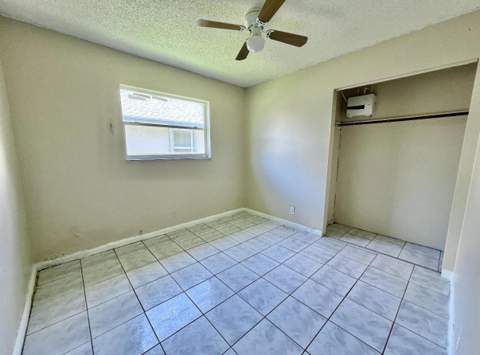 802 SW 5th Avenue, Delray Beach FL - photo 6 of 8
