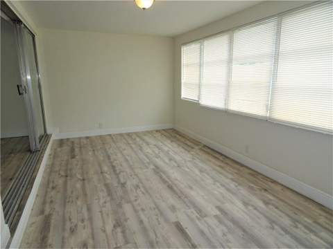 2230 Avenue H, Riviera Beach FL - photo 19 of 27