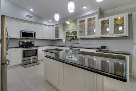 19823 Hibiscus Drive, Jupiter FL - photo 10 of 59