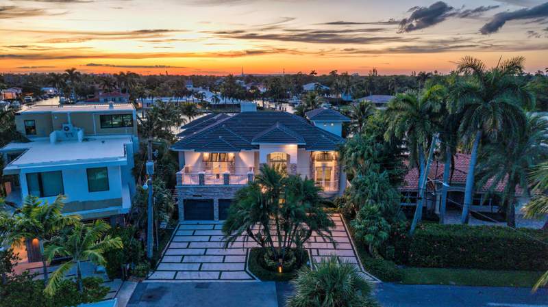 5 bedroom Single Family Residence at 2307 N Riverside Drive, Hillsboro Shores Sec B, Pompano Beach — photo 4