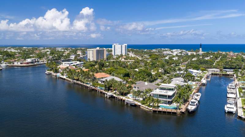 5 bedroom Single Family Residence at 2307 N Riverside Drive, Hillsboro Shores Sec B, Pompano Beach — photo 5