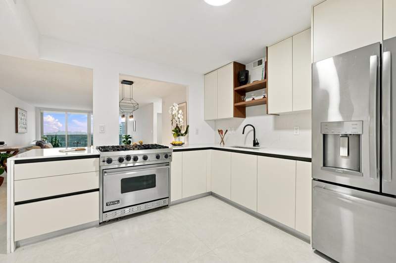 2 bedroom Condominium at 3140 S Ocean Drive #610, Parker Tower Condo, Hallandale Beach — photo 4