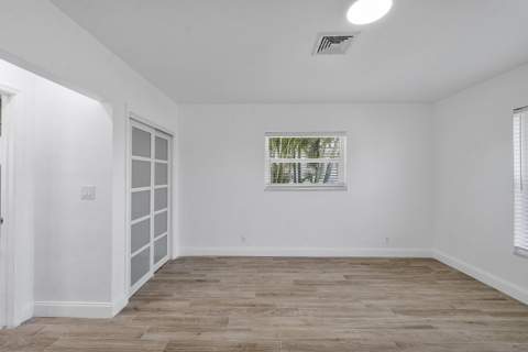 400 SW 9th Avenue, Boca Raton FL - photo 8 of 25
