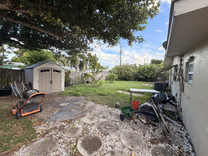 4 bedroom Single Family Residence at 406 Philadelphia Drive, Penn Park, Jupiter — photo 2