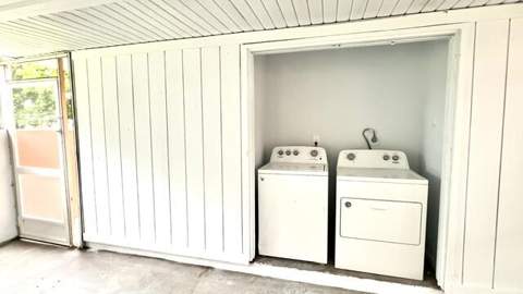 357 NE Camelot Drive, Port St. Lucie FL - photo 17 of 20