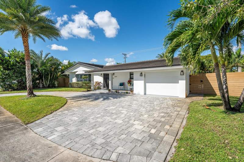 3 bedroom Single Family Residence at 2197 NE 61st Court, Imperial Point 1 Sec, Fort Lauderdale — photo 5
