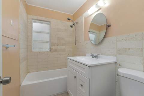 2518 N Genessee Avenue, West Palm Beach FL - photo 6 of 10