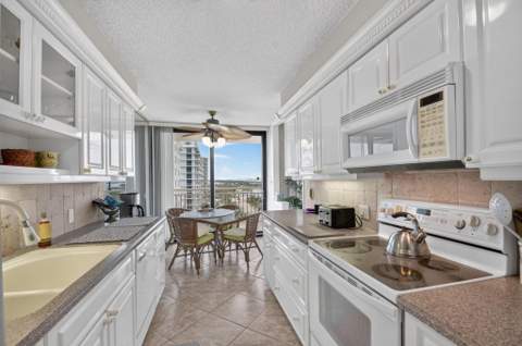 3400 N Ocean Drive #1808, Singer Island FL - photo 8 of 55
