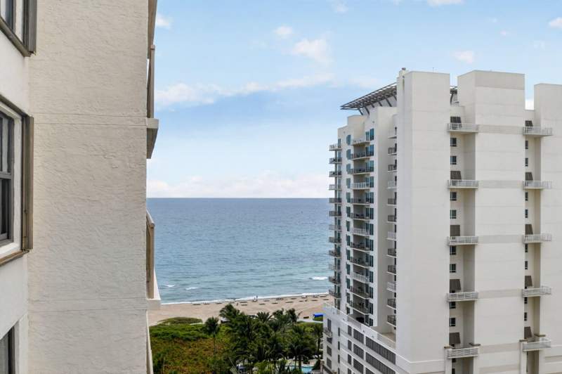 2 bedroom Condominium at 3400 N Ocean Drive #1808, Oceantree Condo, Singer Island — photo 3