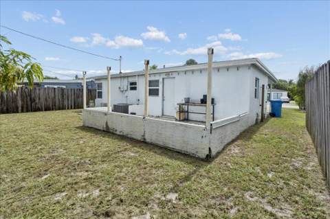 411 NW 52nd Street, Oakland Park FL - photo 18 of 23