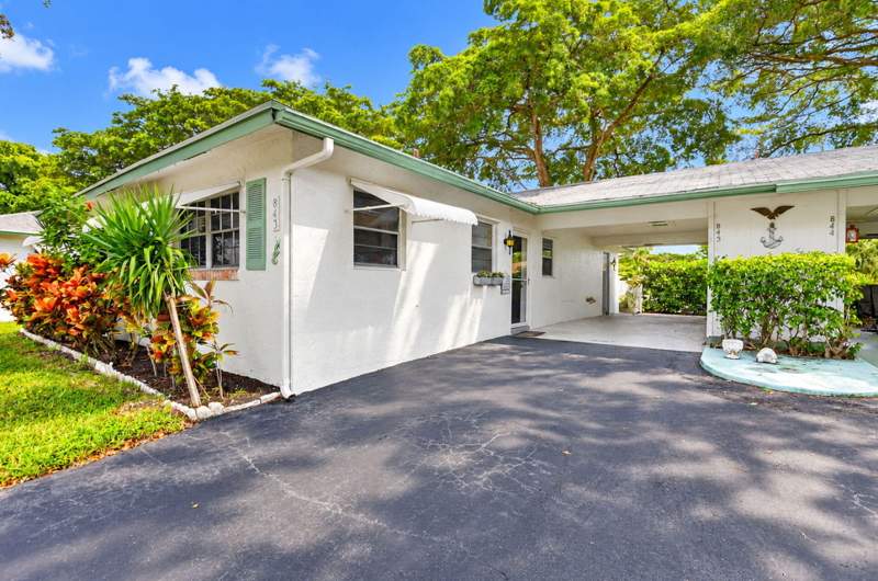 2 bedroom Villa at 843 Meadowlark Lane, Country Manors Condo, Delray Beach — photo 2