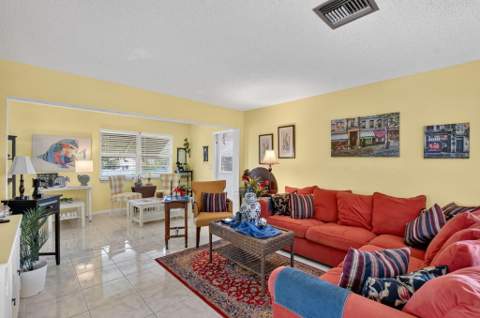 843 Meadowlark Lane, Delray Beach FL - photo 11 of 53