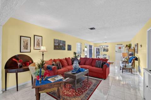 843 Meadowlark Lane, Delray Beach FL - photo 12 of 53