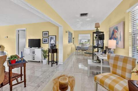 843 Meadowlark Lane, Delray Beach FL - photo 15 of 53