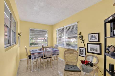 843 Meadowlark Lane, Delray Beach FL - photo 17 of 53