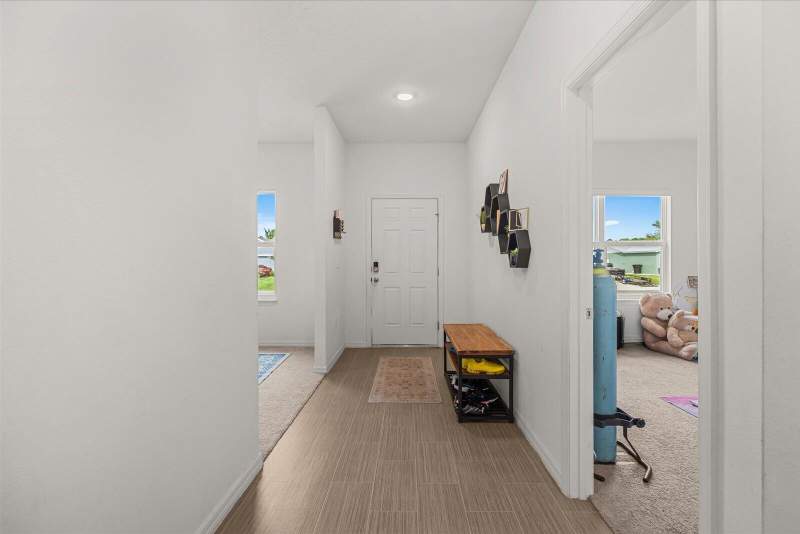 4 bedroom Single Family Residence at 743 NW Dupre Street, Port St Lucie Section 25, Port St. Lucie — photo 5
