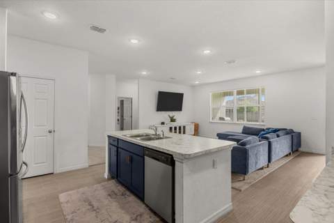 743 NW Dupre Street, Port St. Lucie FL - photo 14 of 48