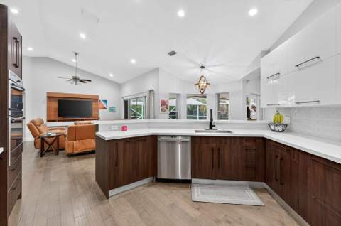 10738 Santa Rosa Drive, Boca Raton FL - photo 20 of 107