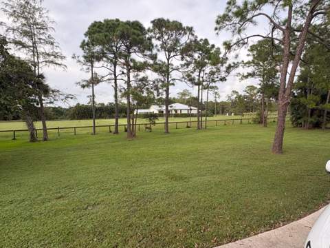 5637 Cougars Prowl, Wellington FL - photo 9 of 17