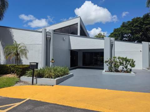 8321 Sands Point Boulevard #D206, Tamarac FL - photo 9 of 10
