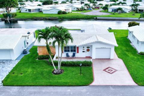 910 SW 7th Avenue, Boynton Beach FL - photo 18 of 33