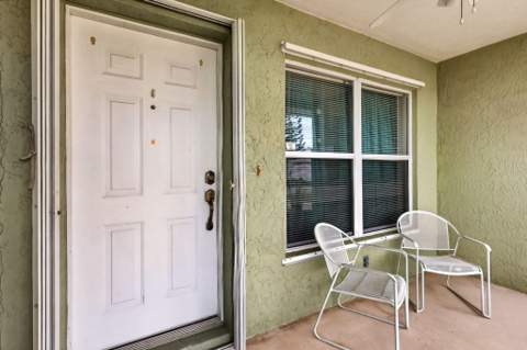 6627 Campanilla, Fort Pierce FL - photo 6 of 43