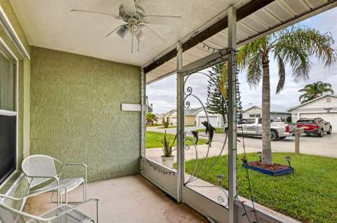 6627 Campanilla, Fort Pierce FL - photo 7 of 43