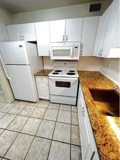 2 bedroom Condominium at 6289 Lear Drive #302, Mariner IV Condo, Lake Worth — photo 5