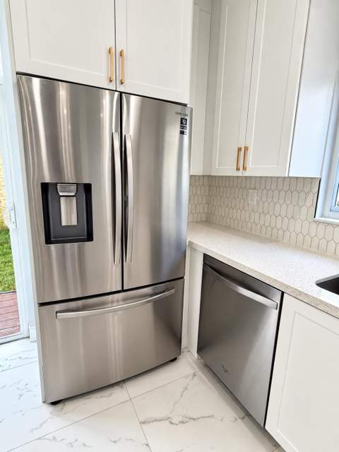 3705 Valais Drive, Hollywood FL - photo 10 of 37