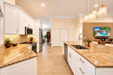 788 Lake Boulevard, Weston FL - photo 16 of 43
