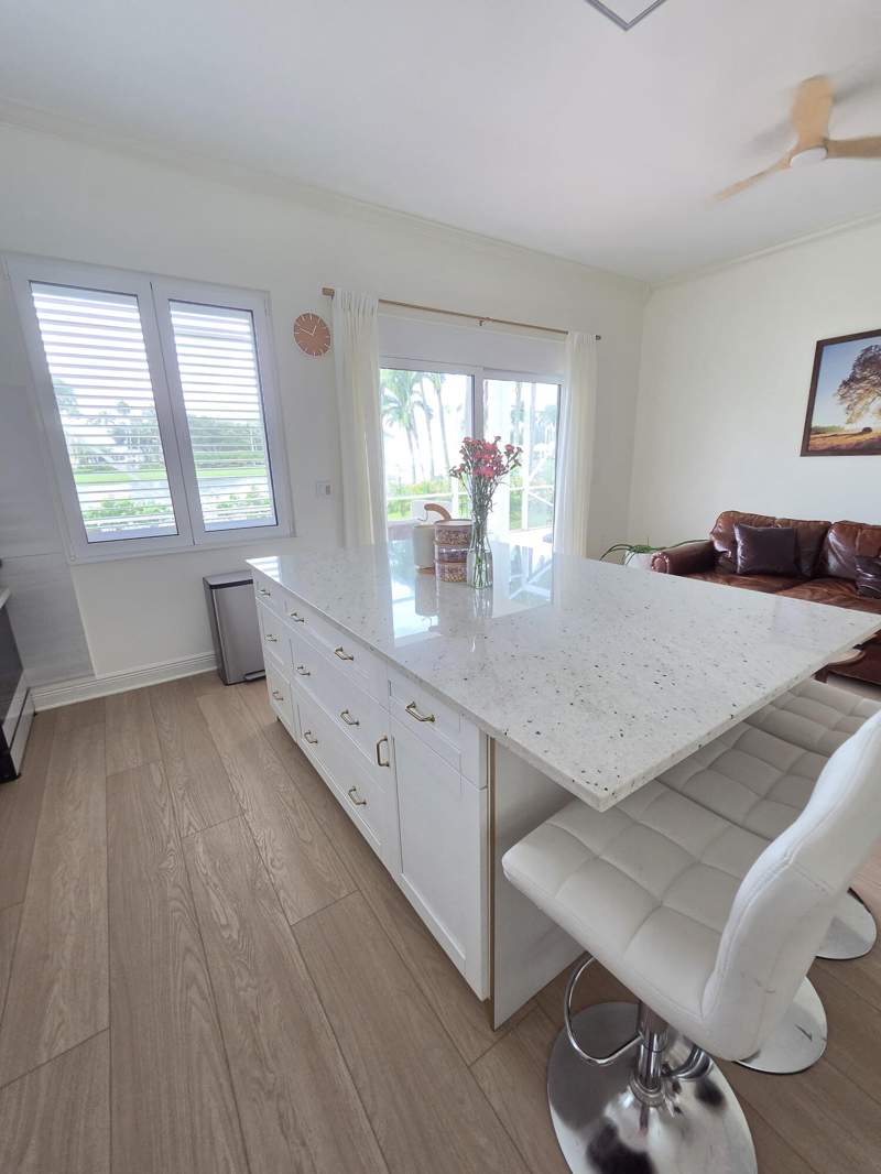 4 bedroom Single Family Residence at 1210 Oakwater Drive, Madison Green 1 Pars A, H And K, Royal Palm Beach — photo 4