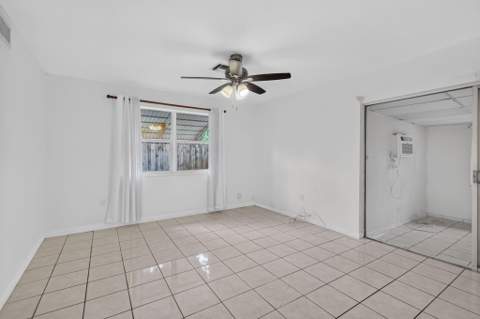 167 NW 49th Avenue, Plantation FL - photo 8 of 45