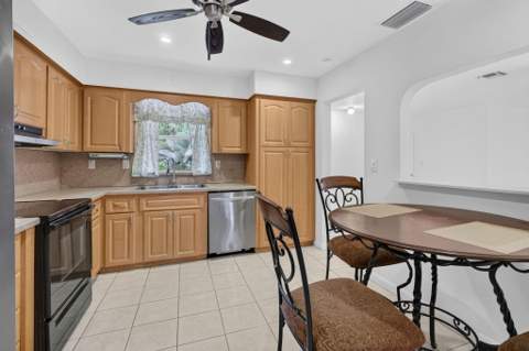167 NW 49th Avenue, Plantation FL - photo 14 of 45
