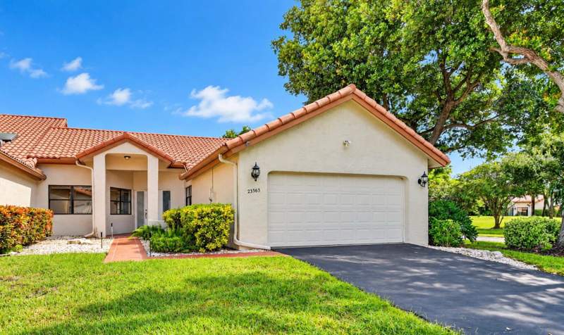 3 bedroom Villa at 23363 Water Circle, Bramalea Unicorp Boca Raton, Boca Raton — photo 3