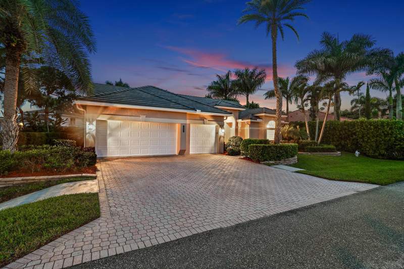 4 bedroom Single Family Residence at 8954 SE Water Oak Place, North Passage, Jupiter — photo 3