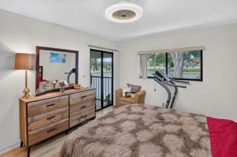 15301 Pembridge Avenue #61, Delray Beach FL - photo 24 of 44