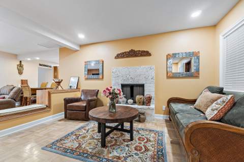 324 Sandal Lane, Palm Beach Shores FL - photo 7 of 59