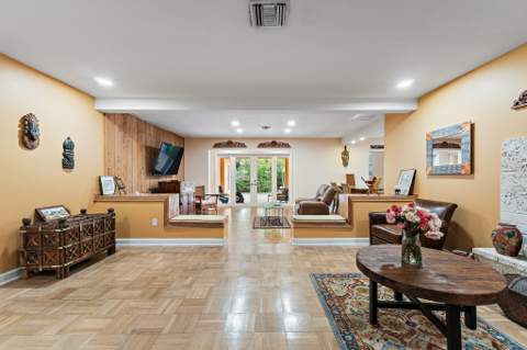 324 Sandal Lane, Palm Beach Shores FL - photo 8 of 59