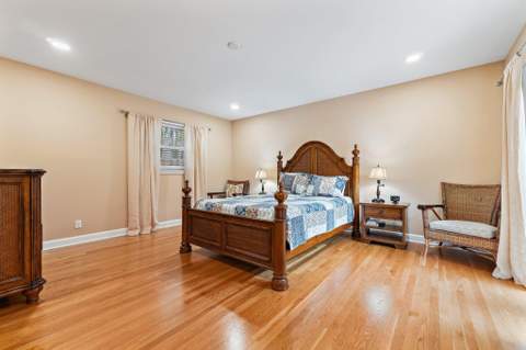 324 Sandal Lane, Palm Beach Shores FL - photo 20 of 59