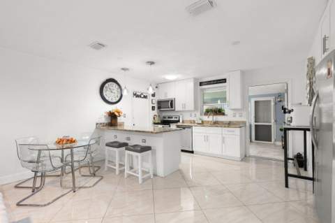 7541 Hope Street, Hollywood FL - photo 18 of 27