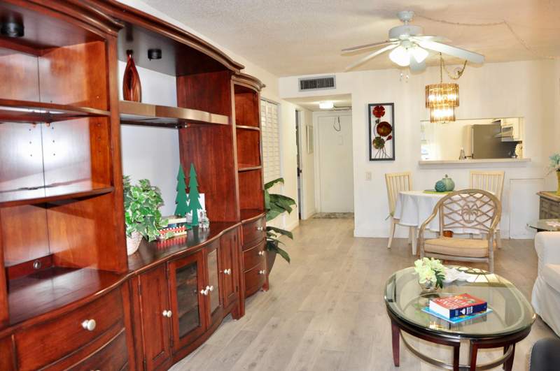 1 bedroom Condominium at 9070 Lime Bay Boulevard #103, Lime Bay Condominium 2, Tamarac — photo 3