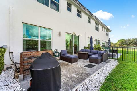 4392 Veleiros Avenue, Deerfield Beach FL - photo 20 of 27