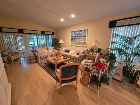 5700 Queen Palm Court #B, Delray Beach FL - photo 14 of 36