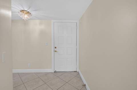 7290 Ashford Place #404, Delray Beach FL - photo 7 of 98