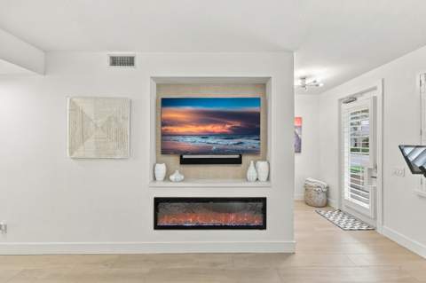 4102 Community Drive, Jupiter FL - photo 10 of 52