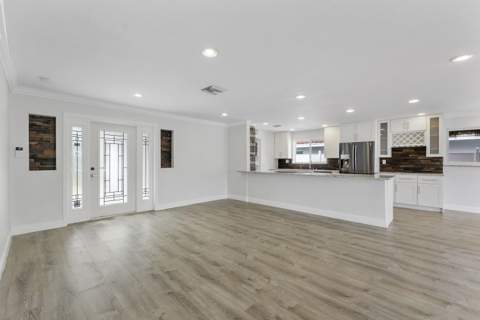 361 SE 9th Court, Pompano Beach FL - photo 6 of 46