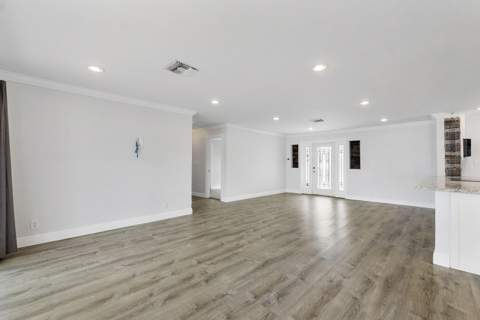 361 SE 9th Court, Pompano Beach FL - photo 10 of 46