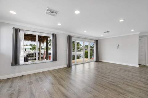 361 SE 9th Court, Pompano Beach FL - photo 13 of 46
